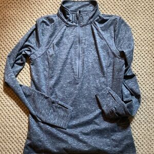 Xersion front zip active top